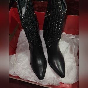Golo Black Reverse Cowboy Boots